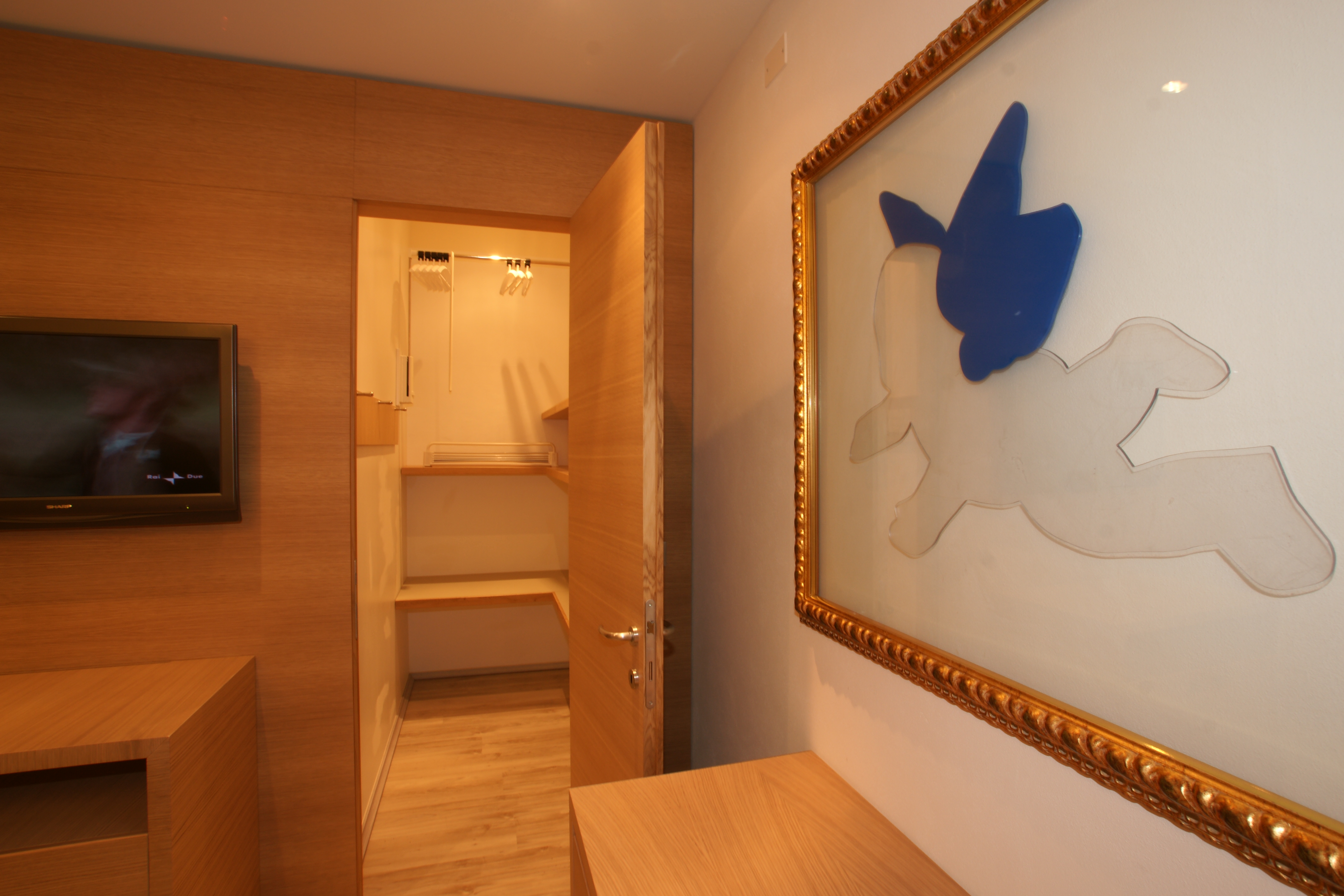 bagno junior suite type b hotel saraceno milano marittima