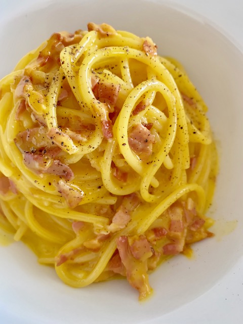 carbonara di spaghetti hotel saraceno