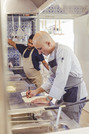 Organizzazione in cucina al Bagno Giuliano 247 Milano Marittima