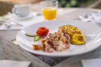 colazione in giardino milano marittima hotel saraceno