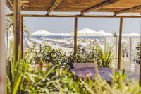 Vista sul mare e ombrelloni al Bagno Giuliano 247 Milano Marittima